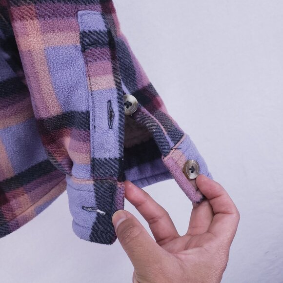 SAGE COLLECTIVE SHERPA LINED PLAID JACKET Women’s L Purple Outdoor Winter - Picture 10 of 15